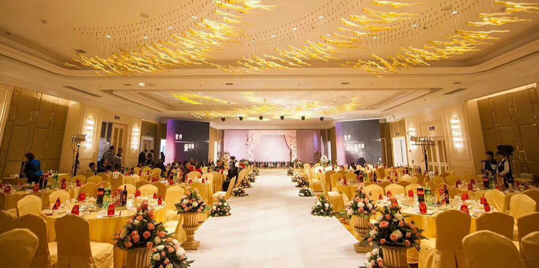 {dede:field.title/}